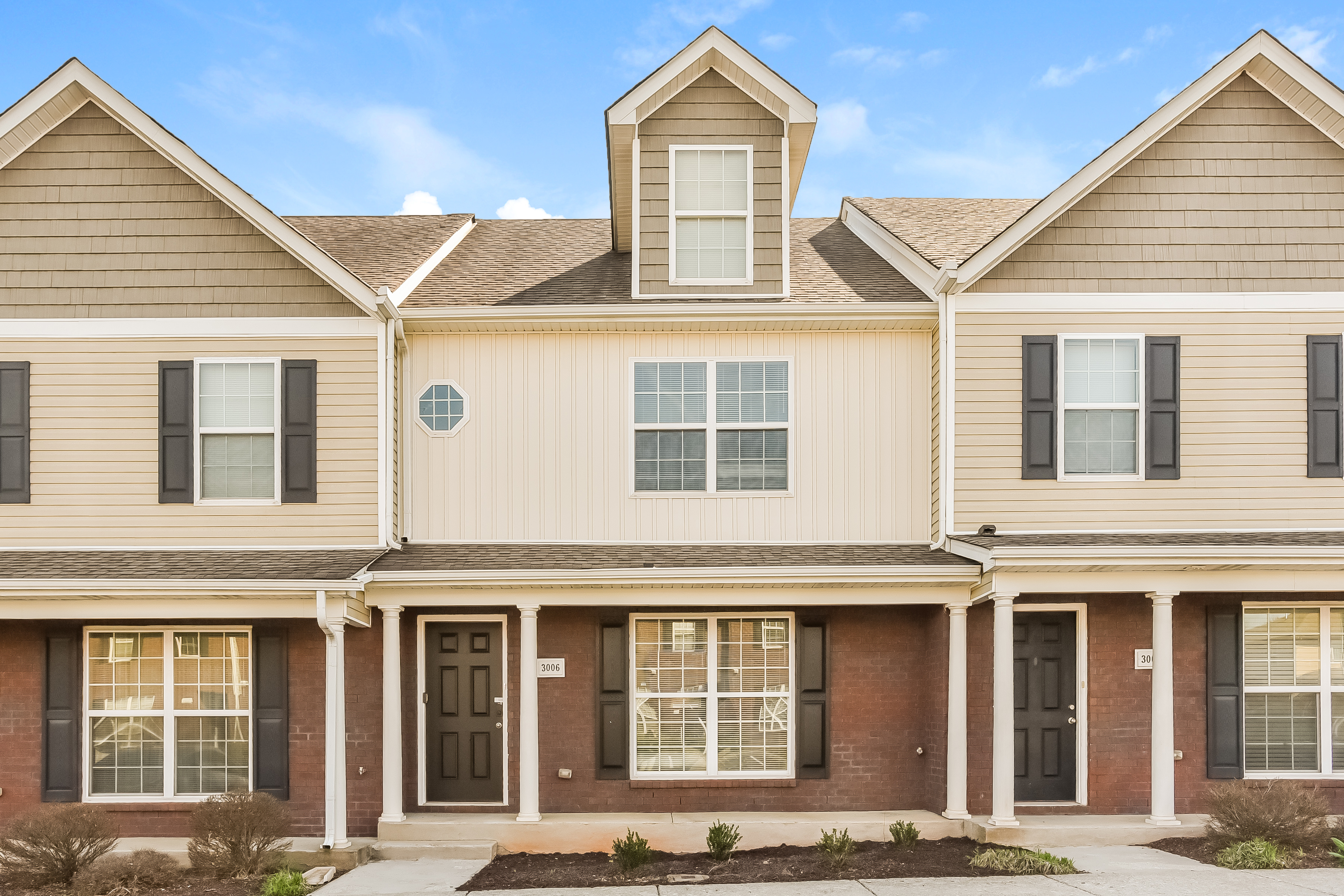 3006 RG Buchanan Dr La Vergne, TN 37086